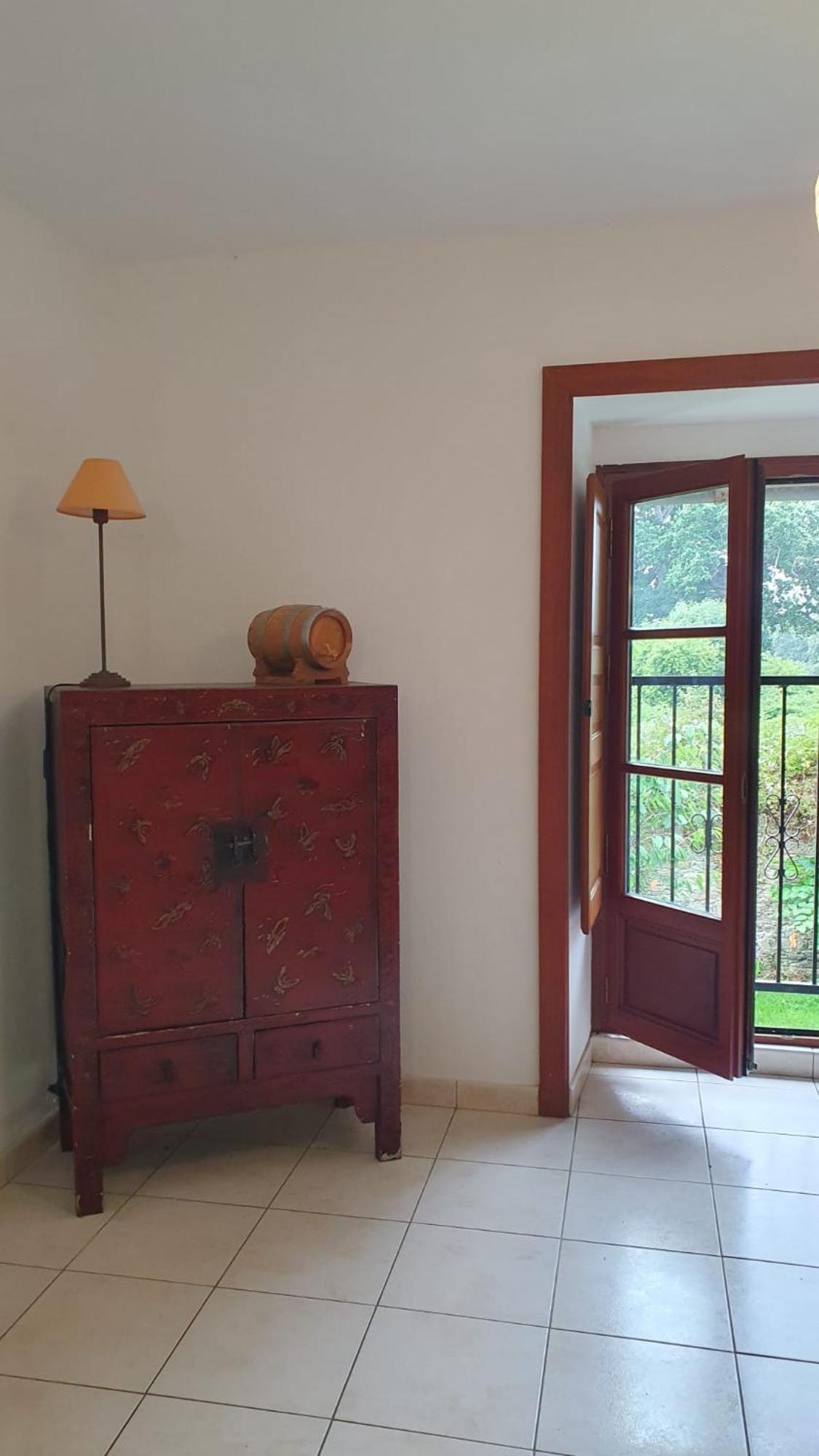 L'Auberge De La Porte Saint-Jouan-des-Guérets Quarto foto