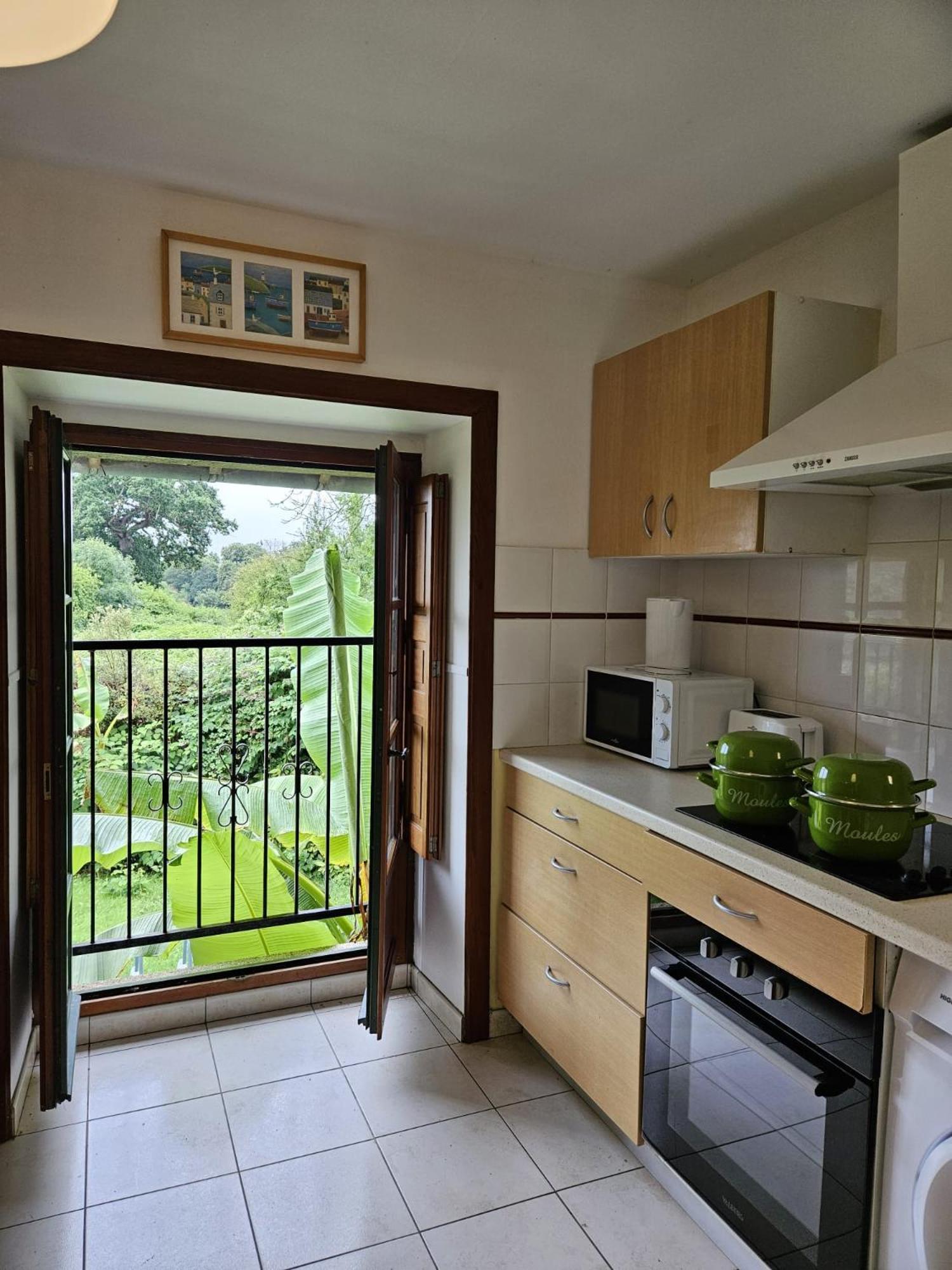 L'Auberge De La Porte Saint-Jouan-des-Guérets Quarto foto
