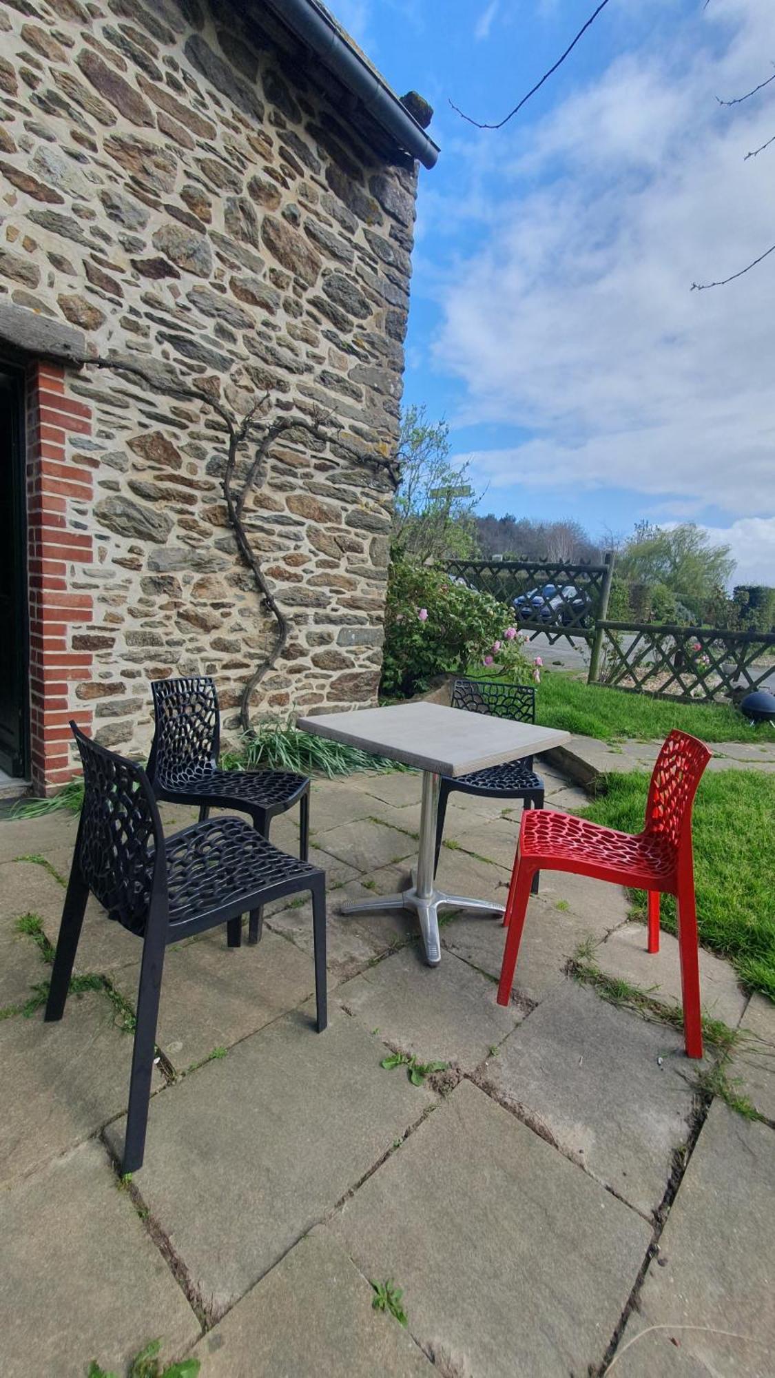 L'Auberge De La Porte Saint-Jouan-des-Guérets Quarto foto